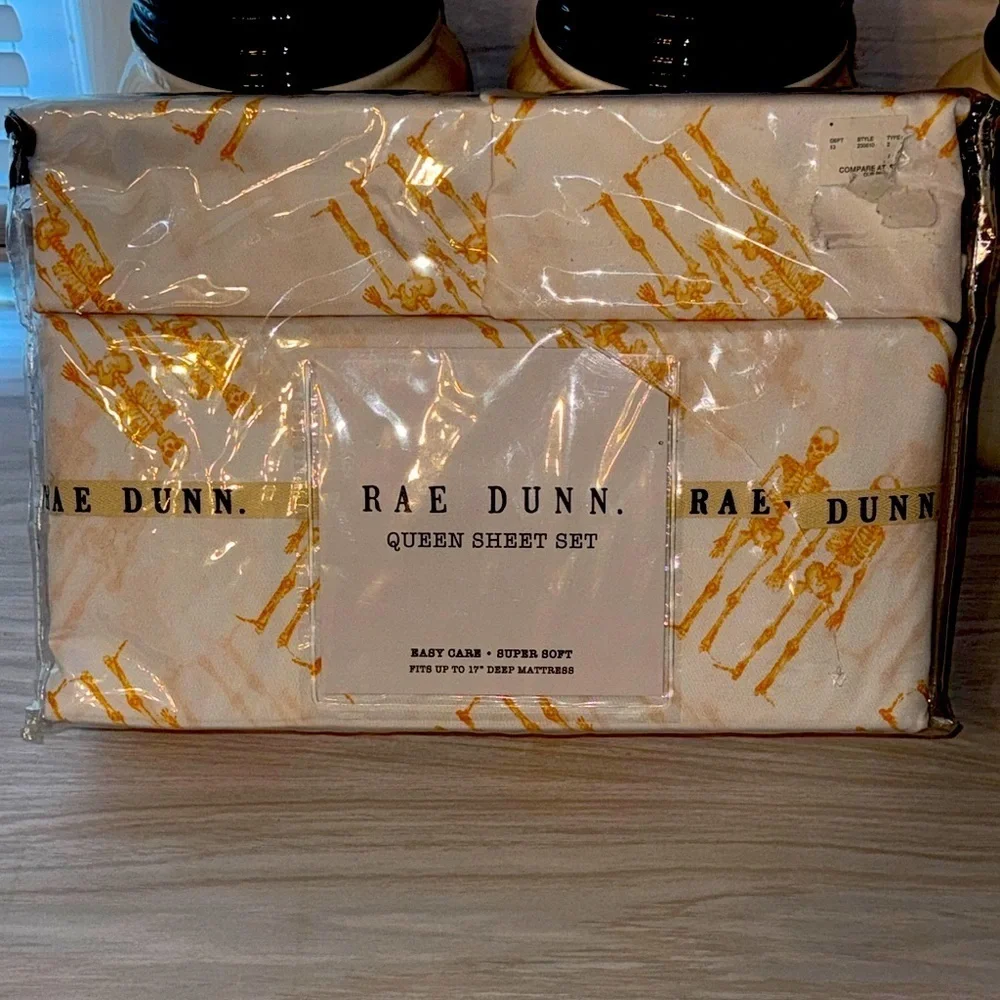 NWT Rae Dunn Halloween Fall Season White Sheets w/Orange Skeleton Queen 4pc Set